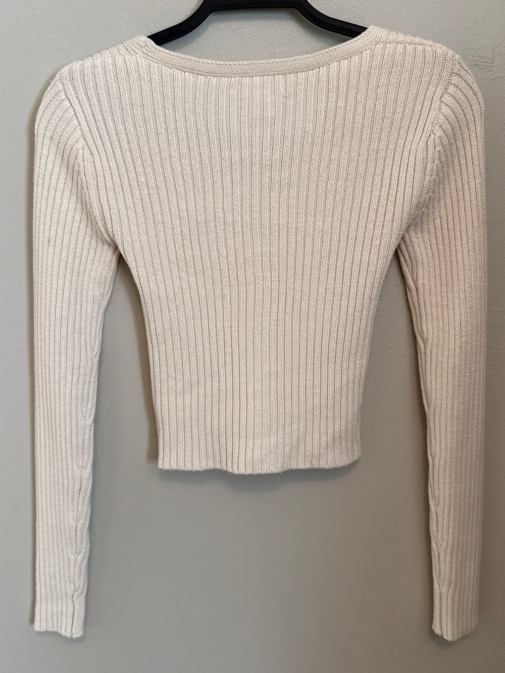 Cropped Ribbed V-Neck Button-Front Cardigan - Cream - Picture 2 of 4